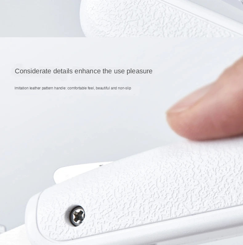 Tondeuse à ongles professionnelle pour animaux de compagnie Ciseaux pour animaux de compagnie Chien de chat Clou Toe Griffe Clippers Ciseaux LED Light Nail Trimmer pour animaux de compagnie